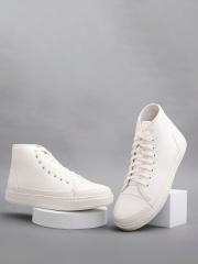 The Roadster Lifestyle Co. Men White Lightweight Casual Sneakers