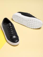 Kook N Keech Women Black Sneakers