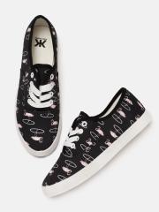 Kook N Keech Women Black Printed Sneakers