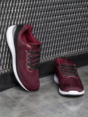 Crew STREET Men Maroon Running Shoes