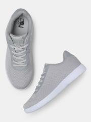 Crew STREET Men Grey Sneakers