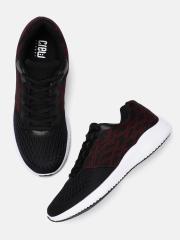 Crew STREET Men Black & Maroon Running Shoes