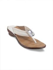 Metro Women White Solid Sandals