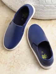 YK Boys Blue Slip-On Sneakers