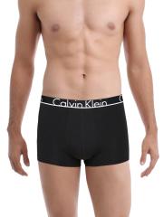 Calvin Klein Underwear Men Black Solid Trunk NU8638001