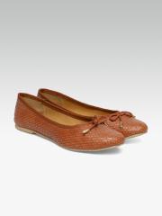 Carlton London Women Tan Brown Solid Ballerinas