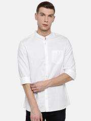 Calvin Klein Jeans Men White Solid Casual Shirt