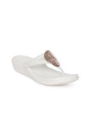 Crocs Women White Solid Sandals