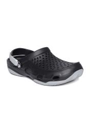 Crocs Men Black Solid Clogs