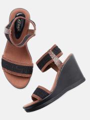 Catwalk Women Brown & Black Textured Wedges