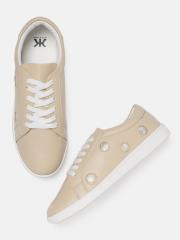 Kook N Keech Women Beige Sneakers