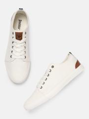 Roadster Men Off-White Sneakers