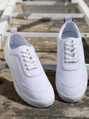 LOCOMOTIVE Men White Sneakers