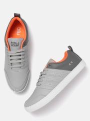 Crew STREET Men Grey Colourblocked Sneakers