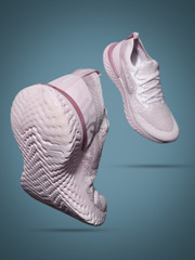 nike epic react flyknit mens silver