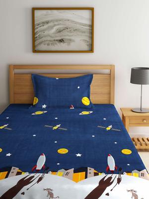 Arrabi Blue Graphic Cotton 300 TC Fitted Single Fine Bedsheet With A Pillow Cover 89 X 59 Inches