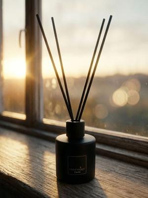 GLOBAL AROMA Black Elysia Aroma Oil Reed Diffuser 50 Ml