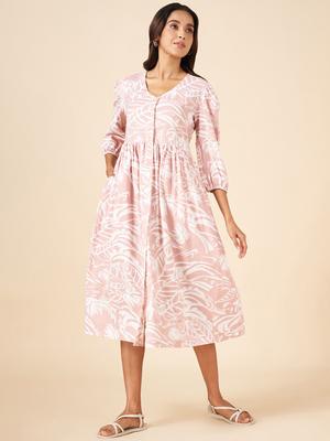 AKKRITI BY PANTALOONS Floral Printed Fit & Flare Midi Dress