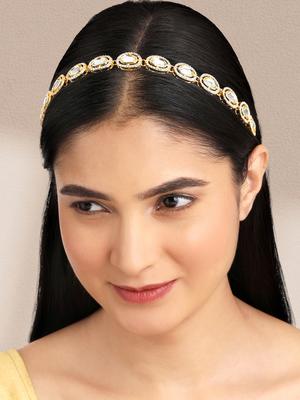 Peora Gold Plated CZ & Kundan Studded Mathapatti Sheeshphool Head Jewellery