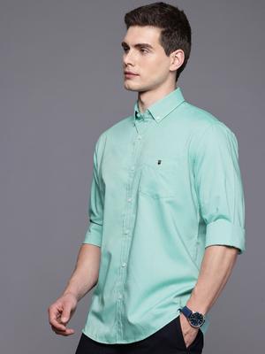 Louis Philippe Men Slim Fit Oxford Natural Stretch Full Sleeve Casual Shirt