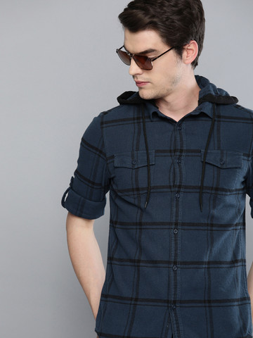 HERE&NOW Men Navy Blue & Black Slim Fit Checked Casual Shirt