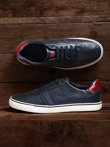 myntra sneakers