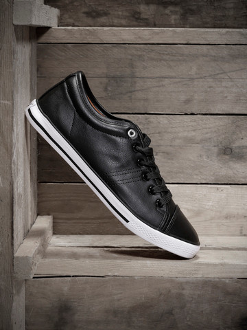 Roadster Men Black Sneakers Roadster Men Black Sneakers