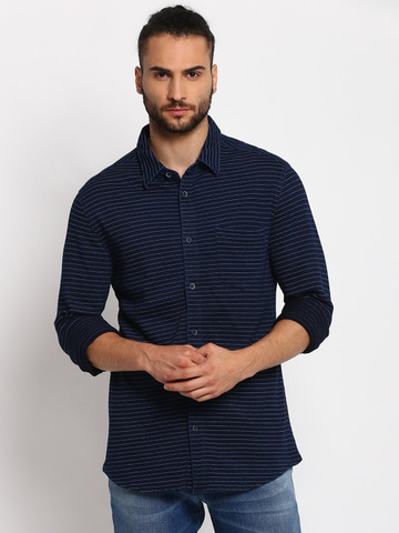 70% OFF on Wrangler Men Blue Slim Fit Horizontal Stripes Opaque Striped Casual Shirt 70% OFF on Wrangler Men Blue Slim Fit Horizontal Stripes Opaque Striped Casual Shirt