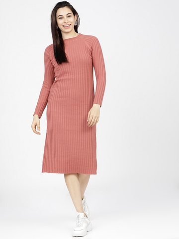 Tokyo Talkies Women Rose Ribbed Acrylic Longline Pullover