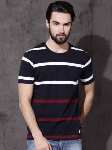 Off On Roadster Men Navy Blue Striped Round Neck T Shirt On Myntra Paisawapas Com