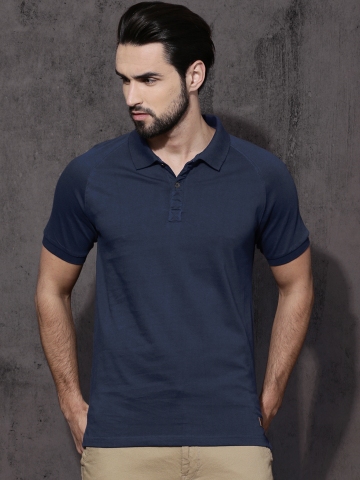 40% OFF on Roadster Men Blue Solid Polo Collar T-shirt on Myntra ...