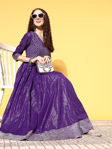 Varanga Women Charming Purple Cotton Swirling Volume...