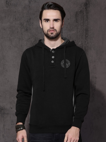 black hoodie myntra