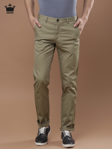 40 OFF on Louis Philippe Men Beige Milano Slim Fit Solid Chinos on Myntra   PaisaWapascom