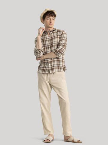 Snitch Men Smart Slim Fit Tartan Checks Opaque Checked Casual Shirt