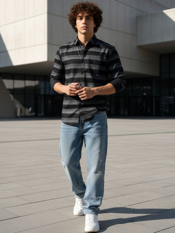 XENOR Men Slim Fit Horizontal Stripes Striped Casual Shirt