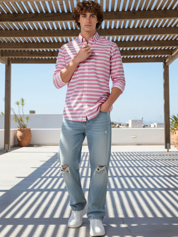 XENOR Men Slim Fit Horizontal Stripes Striped Casual Shirt