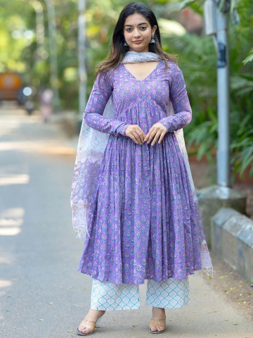 KALINI Women Floral Printed Pleated Kurta With Trousers & Dupatta