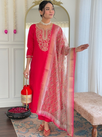 KALINI Women Floral Embroidered Regular Kurta with Trousers & With Dupatta