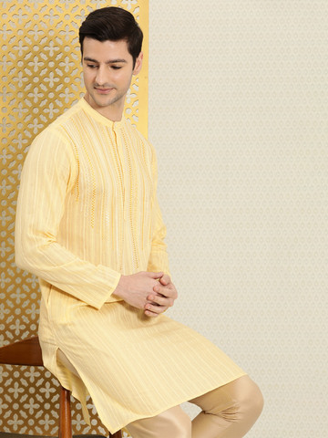 House of Pataudi Men Yellow & Gold-Toned Ethnic Motifs Embroidered Jashn Kurta House of Pataudi Men Yellow & Gold-Toned Ethnic Motifs Embroidered Jashn Kurta
