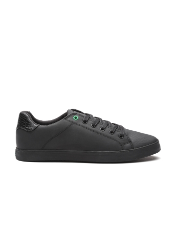 Benetton Men Black Textured Sneakers 