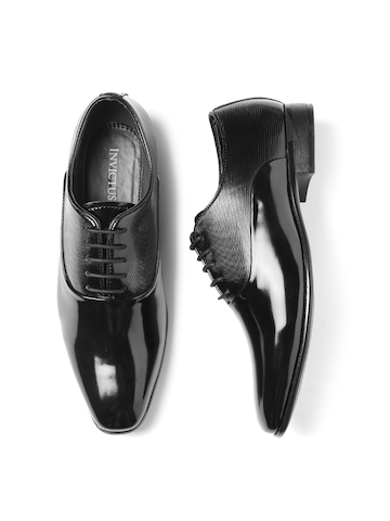Buy INVICTUS Men Black Formal Shoes on 