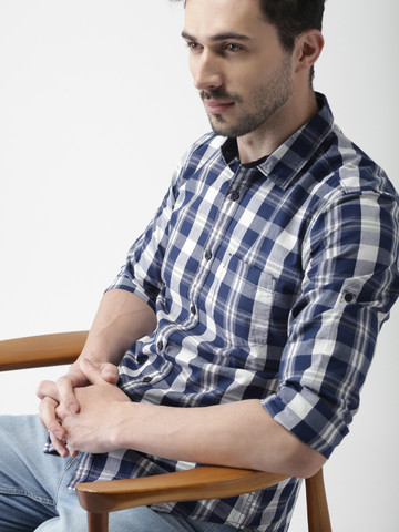HIGHLANDER Men Navy & White Slim Fit Checked Casual Shirt