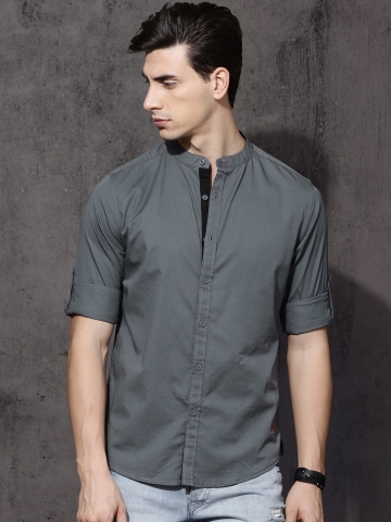 30% OFF on Roadster Men Grey Regular Fit Solid Casual Shirt on Myntra ...