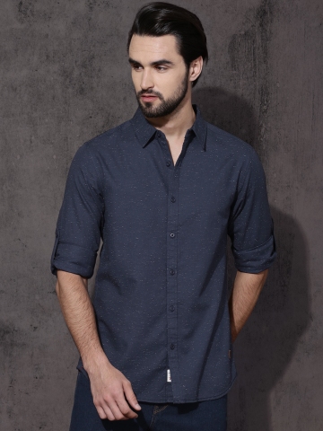 Buy Roadster Men Navy Blue Solid Casual Shirt on Myntra | PaisaWapas.com