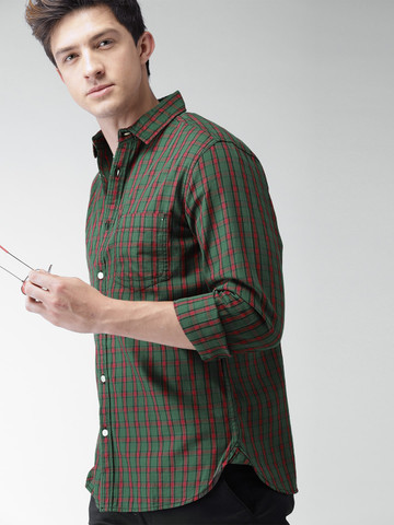 Harvard Men Green & Red Checked Slim Fit Casual Shirt Harvard Men Green & Red Checked Slim Fit Casual Shirt