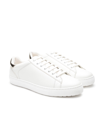 white sneakers for men myntra