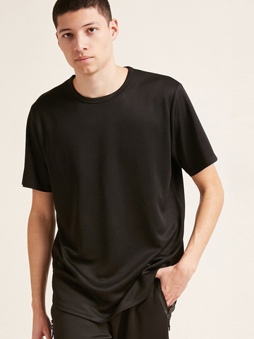 FOREVER 21 Men Black Solid Round Neck T-shirt