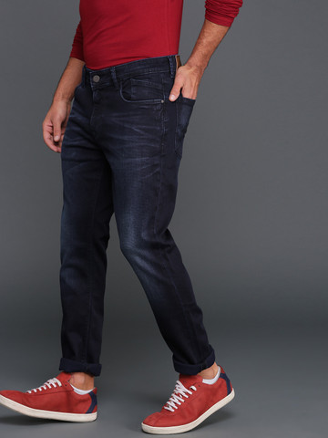 WROGN Men Blue Slim Fit Mid-Rise Clean Look Stretchable Jeans WROGN Men Blue Slim Fit Mid-Rise Clean Look Stretchable Jeans