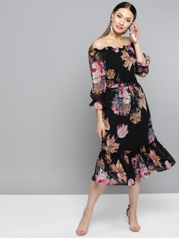 black dress on myntra
